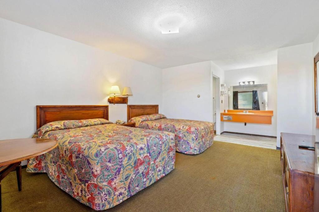 Hotel O Oskaloosa - Hwy 63/92 Extérieur photo